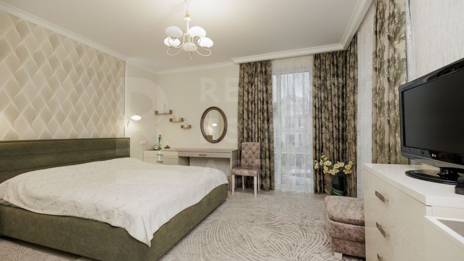 Vânzare,casă, 3 nivele, str. Nicolae Sulac , Codru - Poză 8