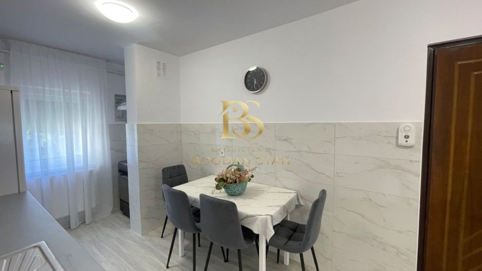 Apartament 3 camere de închiriat | Etajul 2 | Zona Micro 17 - Poză 15