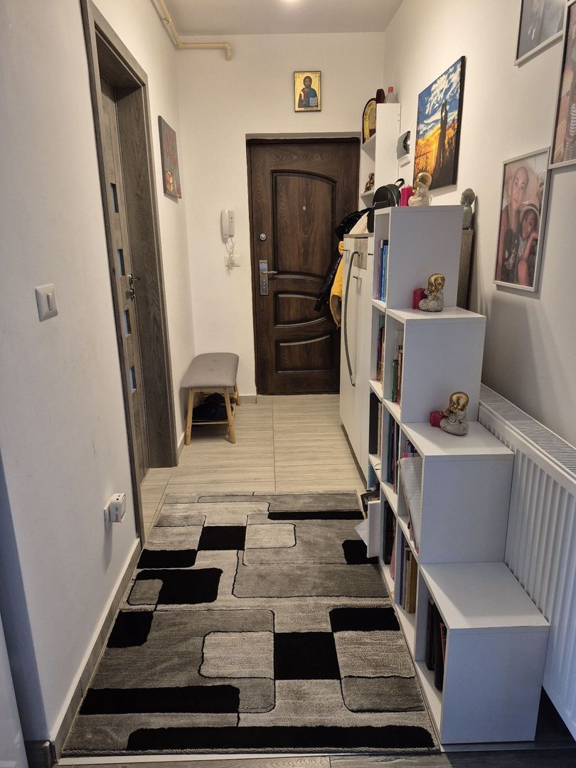 Giroc | 3 Camere | Curte proprie | Mobilat si utilat | Loc de parcare - Poză 2