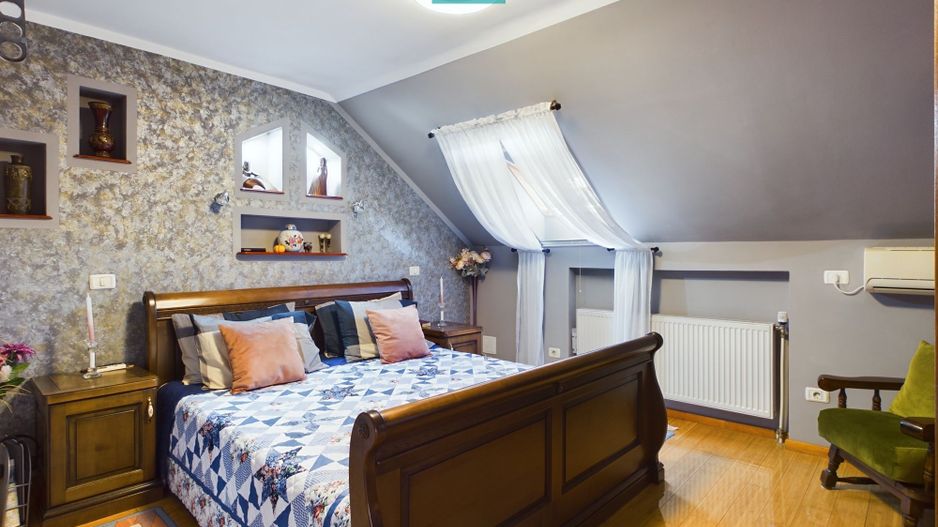 Vilă cu 7 dormitoare Centru, Arad - Poză 11