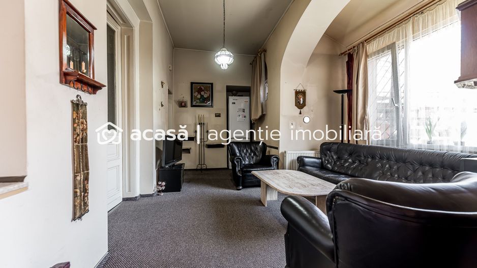 Locuință și Business pe Str. L. Blaga, Arad, Spațiu + Apartament - Poză 1