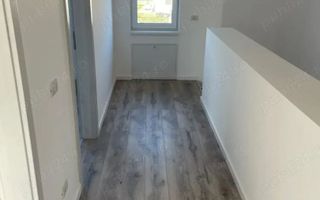 Oportunitate - Duplex cu 5 camere - Sacalaz - Poză 2