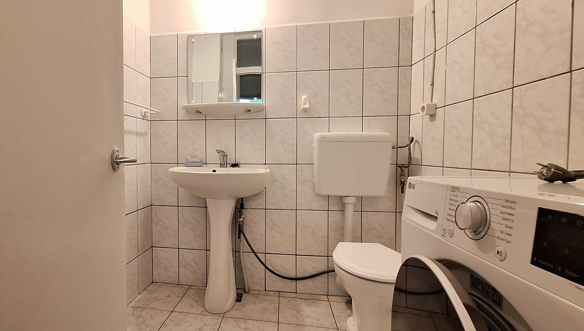 Apartament renovat cu 3 camere - zona Andrei Saguna - Poză 14