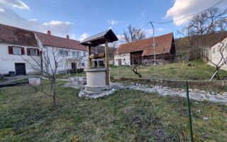Casa individuala cu teren generos – 8.356 mp – Tichindeal, jud. Sibiu - Poză 16