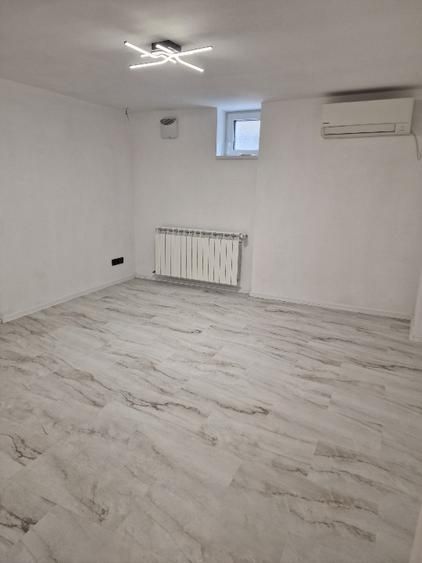 Apartament 5 camere (Parter+Demisol) | Piata Romana | Prima inchiriere - Poză 12