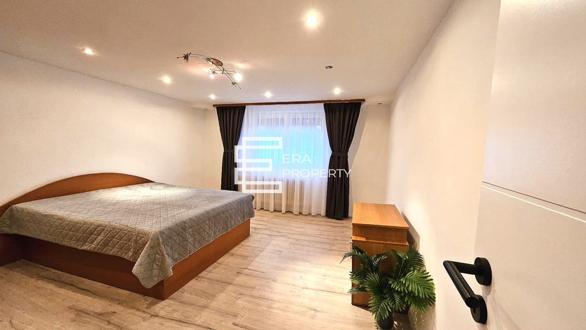 Casa individuala 5 camere/pivnita/garaj/ teren/460mp ,Turnisor/SIBIU - Poză 5