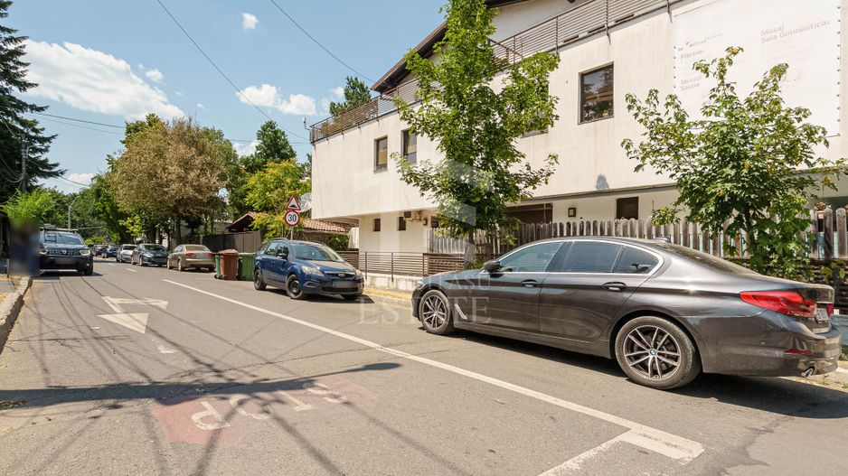Spatiu comercial  424 mp  Oportunitati multiple - Baneasa Jandarmeriei - Poză 1