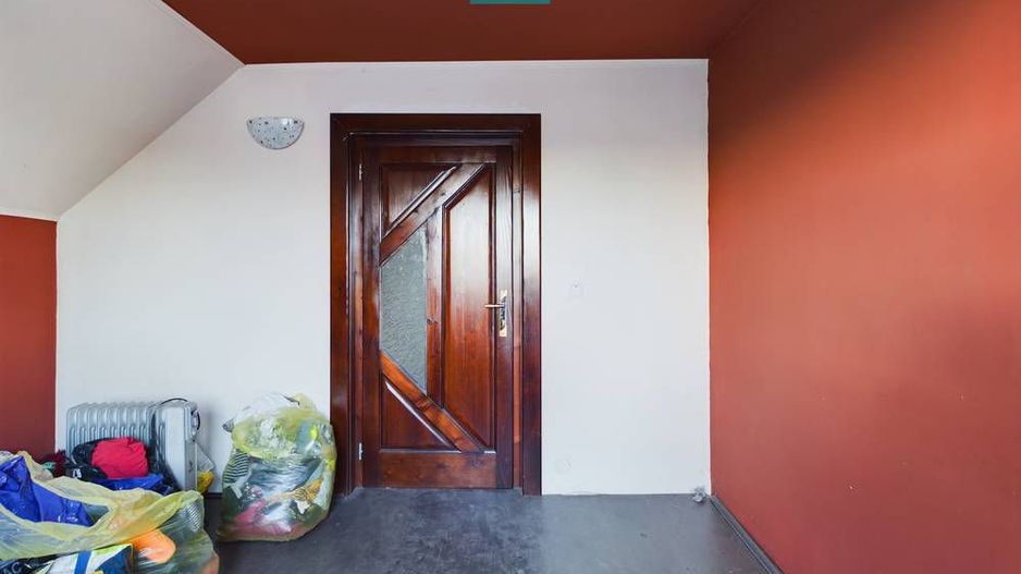 Casă/vilă cu 6 camere în Curtici - Poză 21