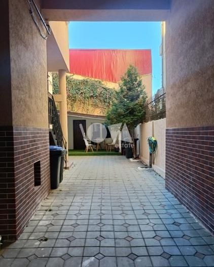 De vânzare - vilă 12 cam - D+P+1E+M - Piata Muncii - Calarasilor - Poză 15