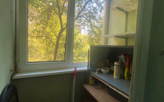 Apartament compact de vanzare, trei camere,  Apusului, 0% comision cumparator - Poză 13