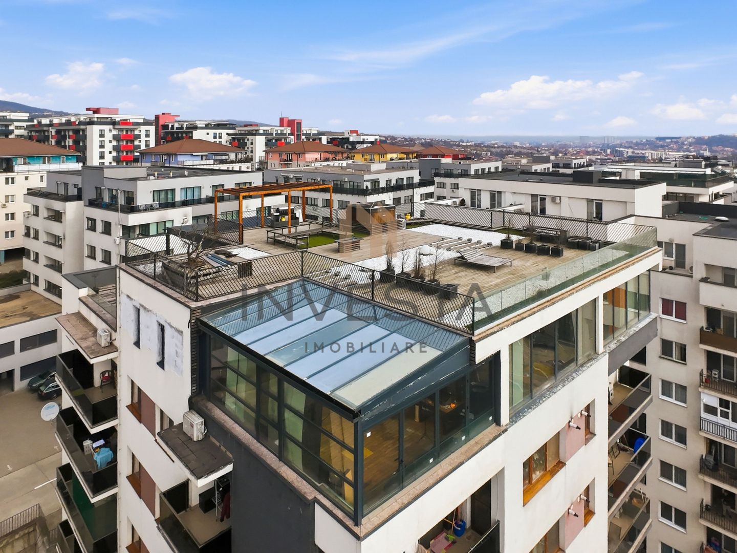Penthouse exclusivist cu acces din lift, terasa 340 mp, 245 mp utili - Poză 23