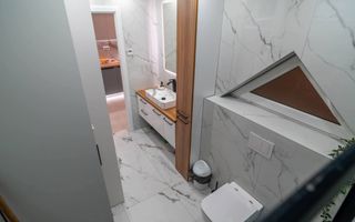 Apartament deosebit într-o clădire cu istorie, în centrul Timișoarei  📍 - Poză 4