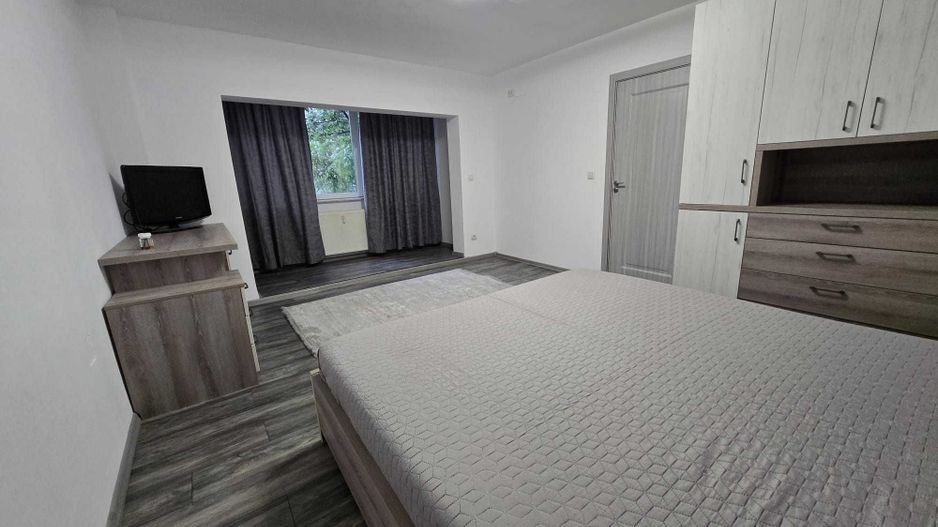 Garsoniera d inchiriat Mall Vitan - Poză 2