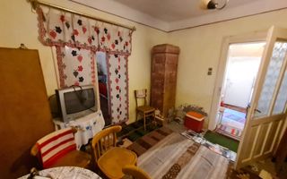 Casa 3 Camere, 90 mp, Teren 250 mp, Zona Centru - Poză 3