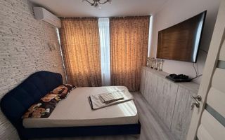 4 camere Plaza Romania - centrala proprie - renovat - Poză 4