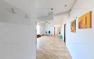 3 camere cu terasa spectaculoasa, vedere catre Universitate si Blvd Bratianu - Poză 3