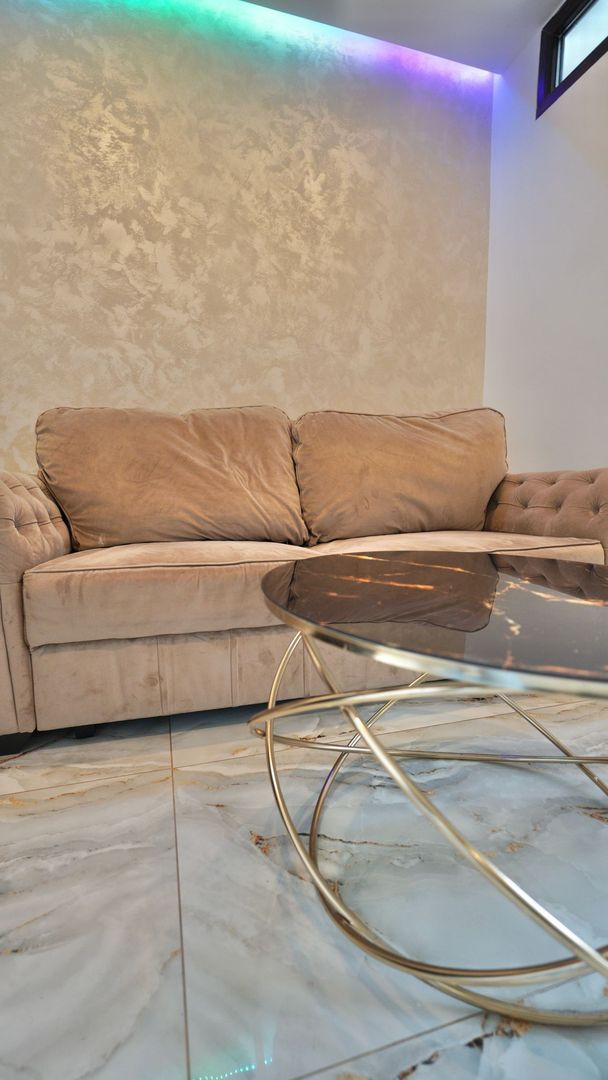 APARTAMENT MODERN 2 CAMERE IN CODLEA - - Poză 4