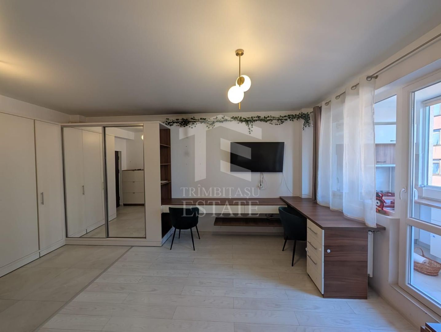 Garsonieră Modernă de Închiriat în Militari Residence - Poză 1