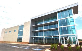 Hala de inchiriat! - Poză 16