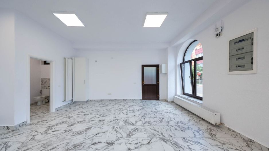 Spatiu Comercial Ghimbav central - Poză 9