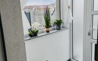 Casa de vanzare  P+E Oradea cartier Grigorescu - Poză 4