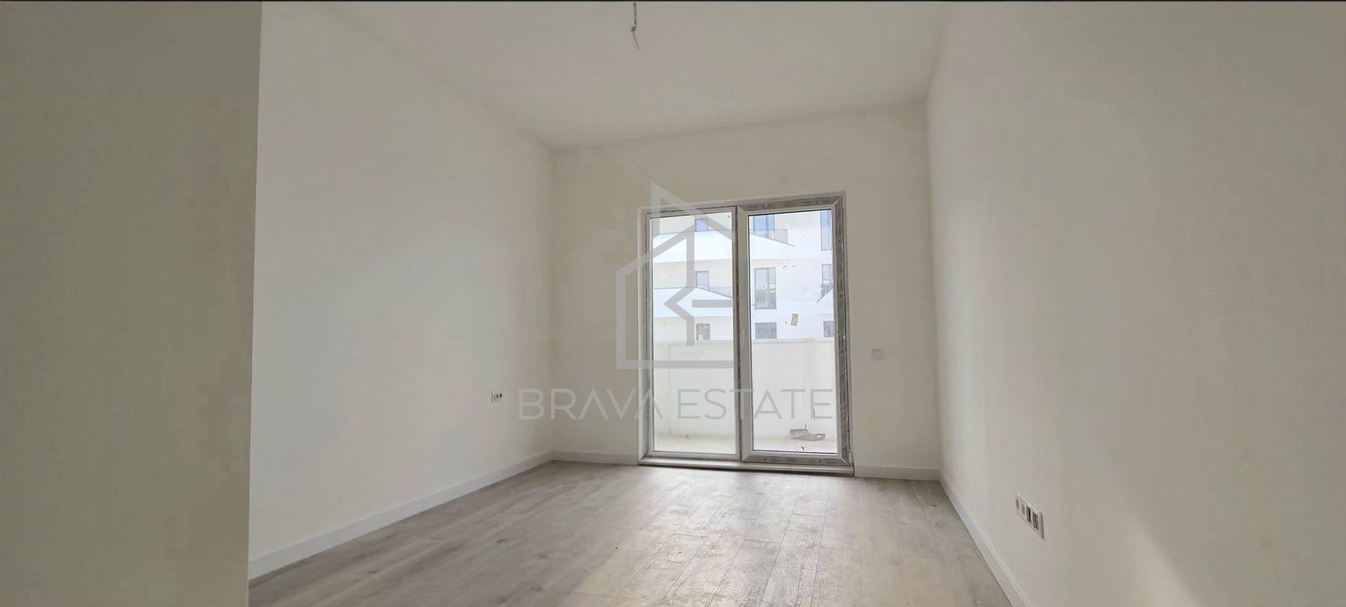 Apartament 3 camere, terasa, garaj subteran, zona Eroilor, Florești - Poză 3