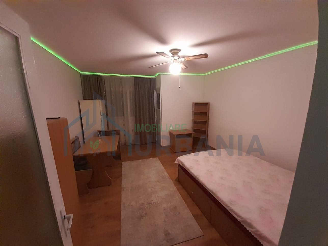 Garsonieră 1 cameră, Tătărași, etaj 4/9, mobilat și utilat, 33 mp - Poză 3