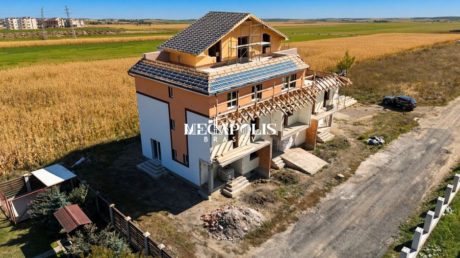 Duplex Sanpetru cu Beci/ 4 Dormitoare - Poză 1