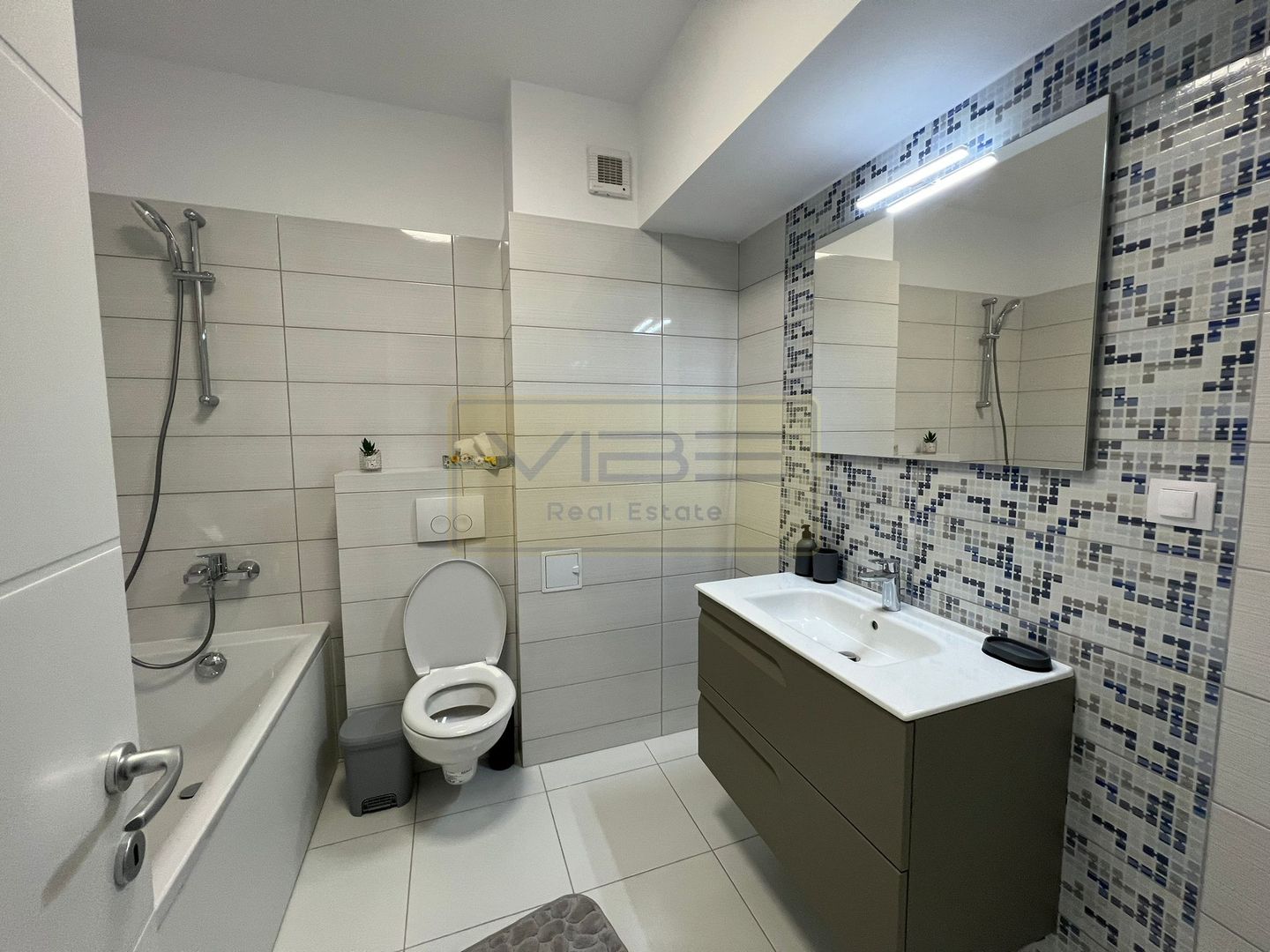 Apartament 2 camere decomandat Conest Evolution - Poză 9