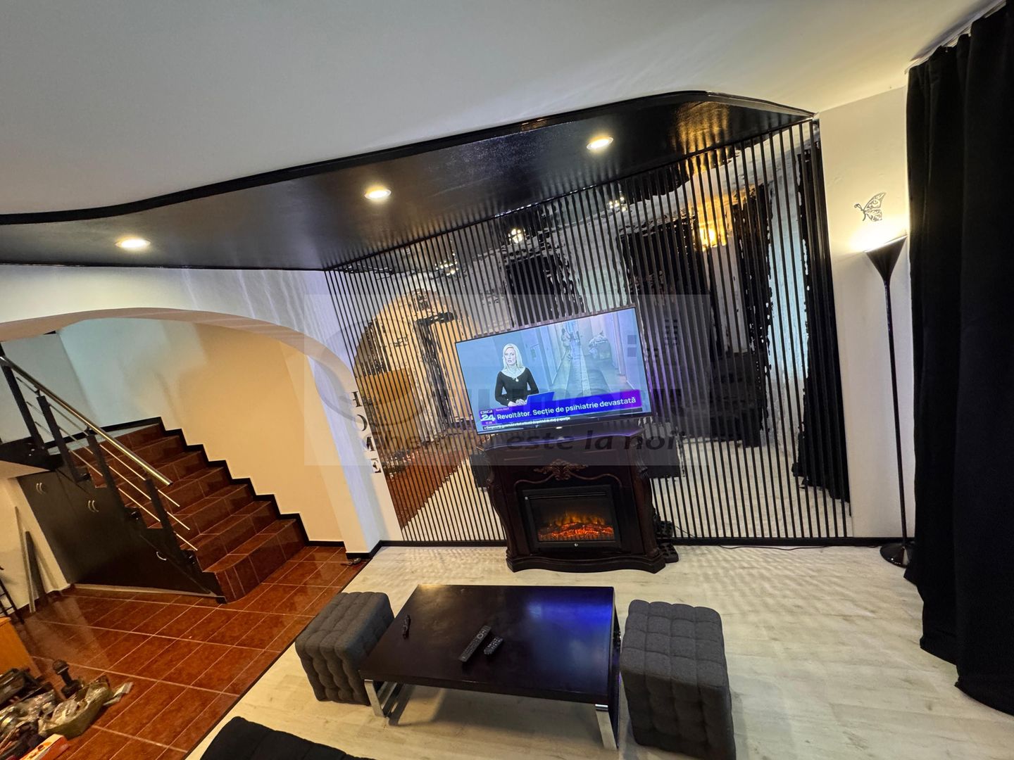 Casa/Vila de inchiriat Sararie - 700 euro - Poză 1