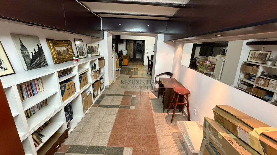 Cladire birouri ultracentral - multiple destinatii ( office/clinica ) - Poză 3