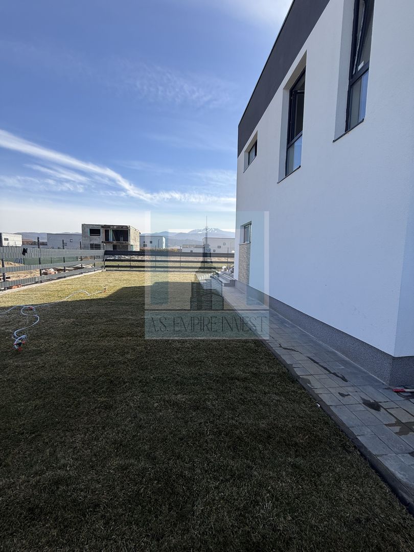 Casa/Villa 4 camere, singur in curte - Cristian/Brasov - Poză 8