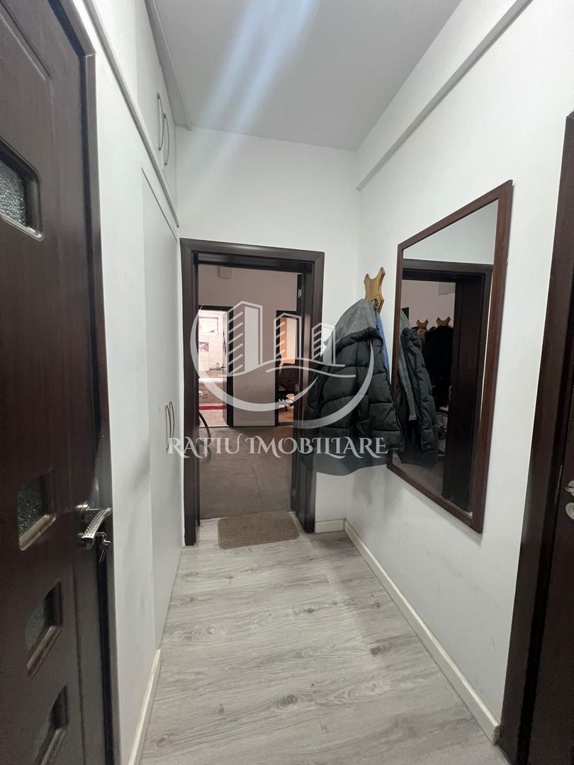Apartament cu 4 camere | Zona Centrala | General Magheru | Oradea - Poză 22