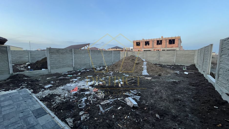 Duplex cu 4 camere despărțit prin camera tehnica | Mosnita Noua - Poză 5