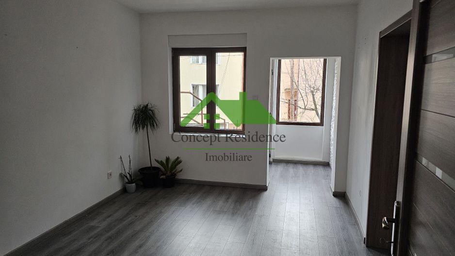 Exclusiv!Casa tip duplex renovat 2024, 200 mp construiți– Traian Vuia - Poză 13