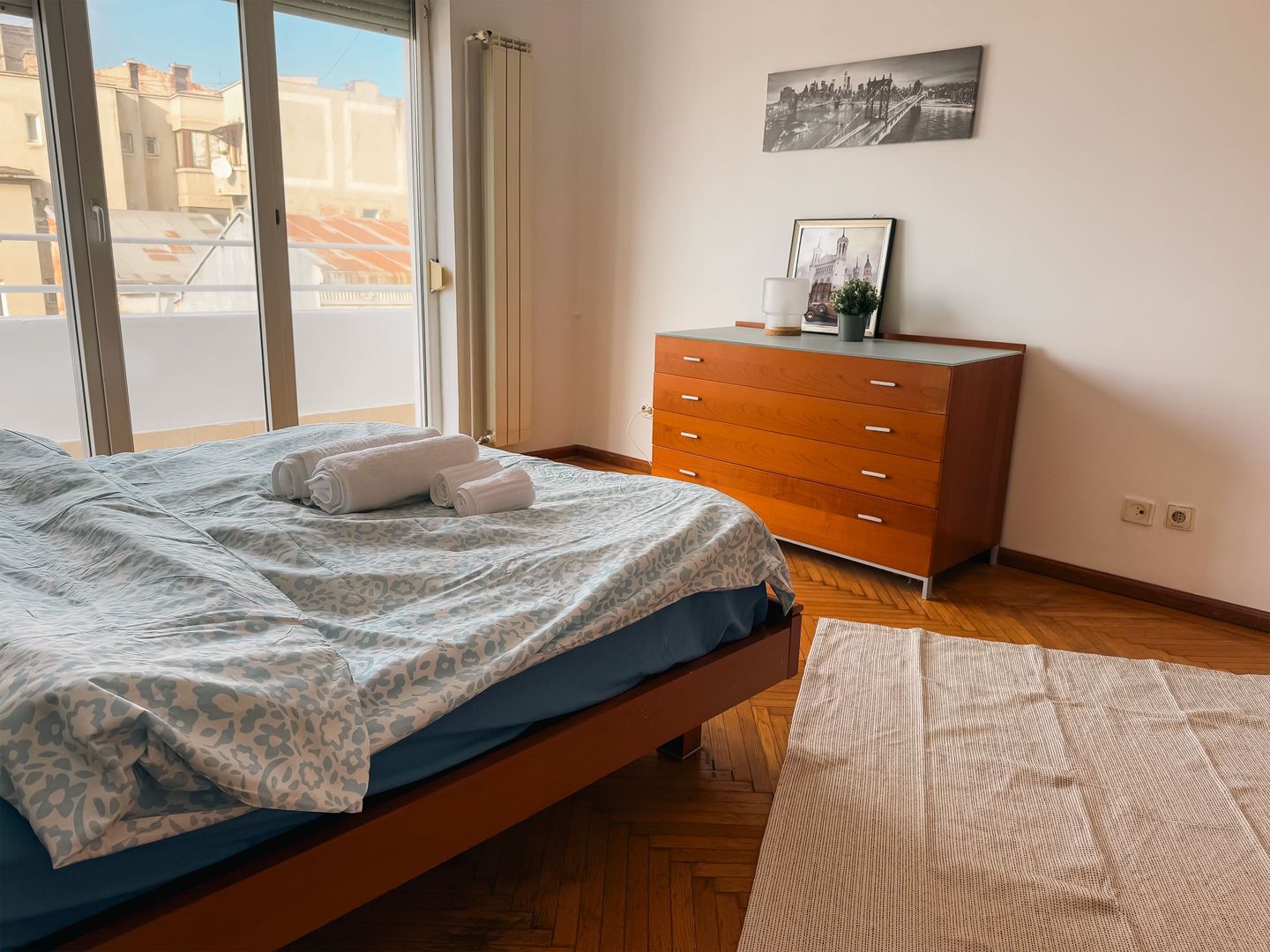 Apartament 2 camere de inchiriat Piata Romana | Spatios si luminos - Poză 5