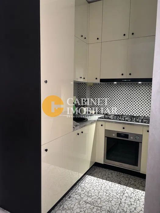 ULTRACENTRAL - APARTAMENT 3 CAMERE - MOBILAT ȘI UTILAT - BLOC NOU INTABULAT - Poză 4