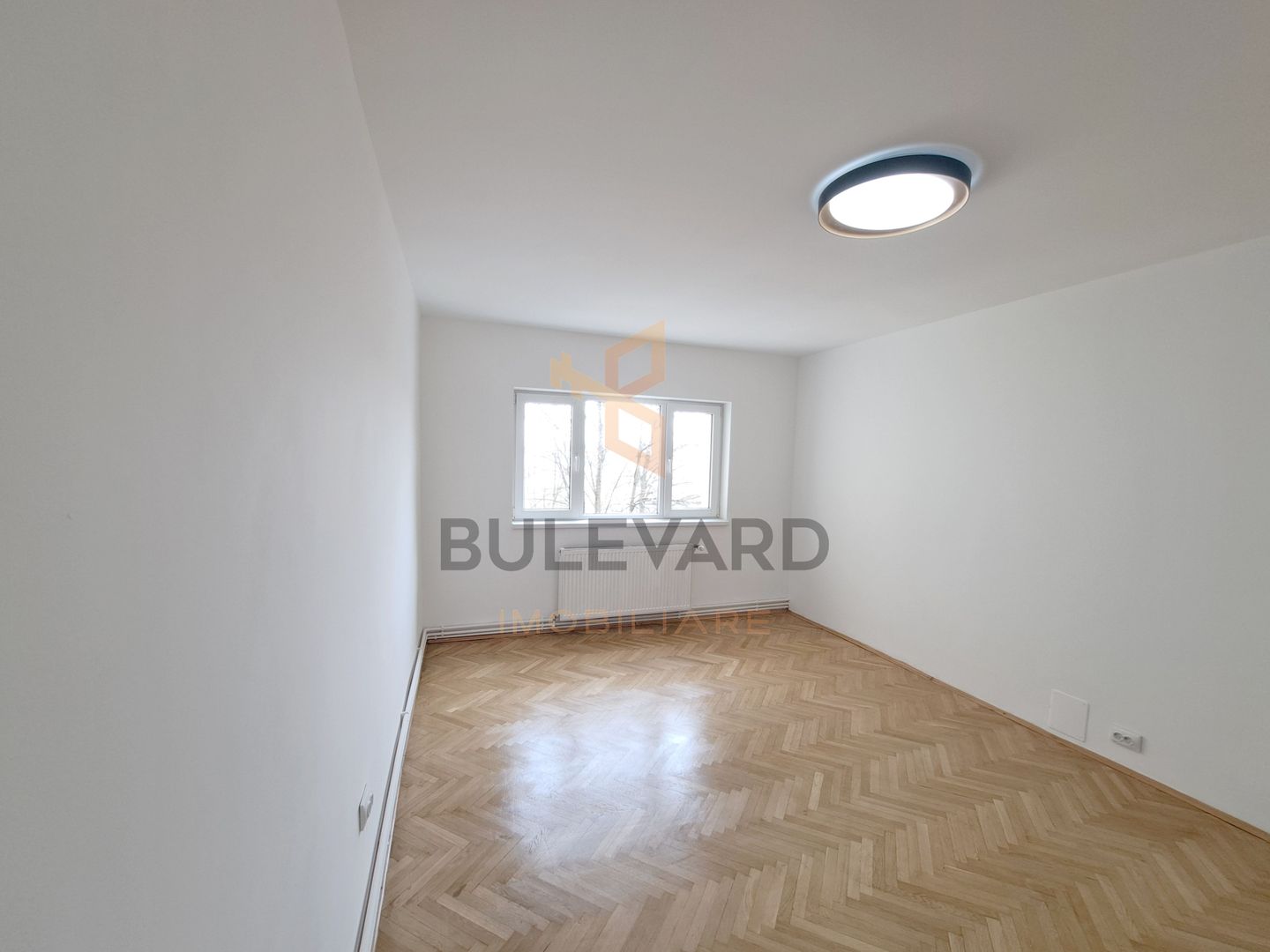 Nou pe piata! Apartament 3 camere zona Piata Cipariu! Renovat! - Poză 12