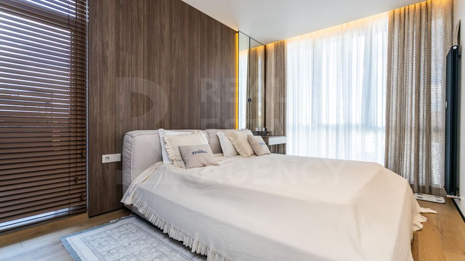 Vânzare, penthouse, 3 odăi + living , str. Onisifor Ghibu, Buiucani - Poză 1