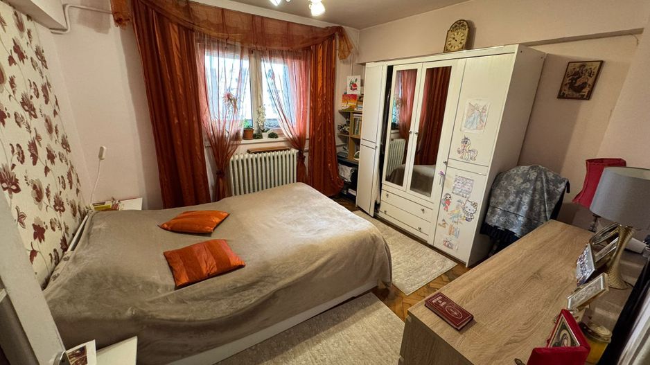 Decomandat si spatios - Poză 13