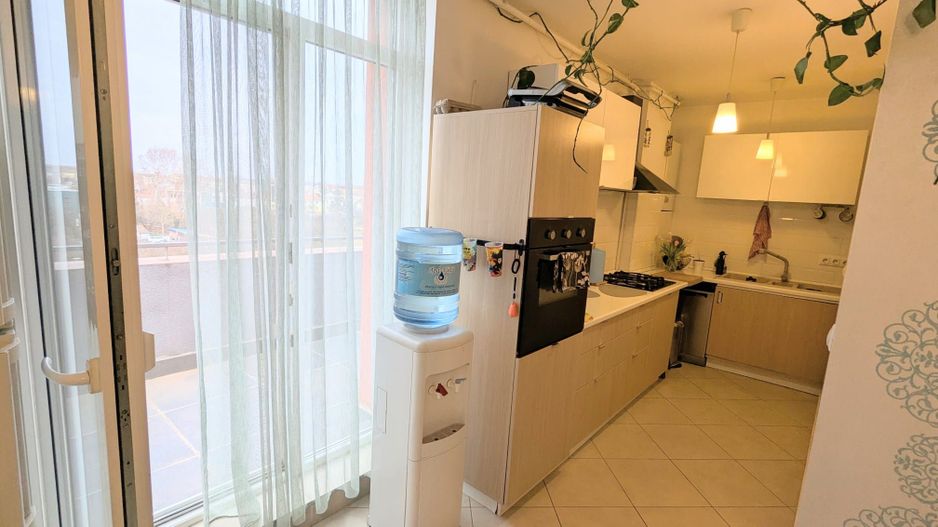 Apartament spatios 100 mp cu lift si 50 mp de terase - Poză 24