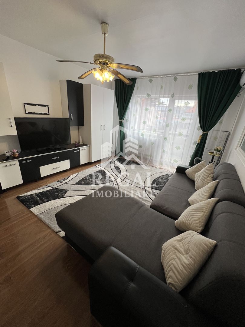 Apartament spațios de închiriat – Bd. Libertății - Poză 1