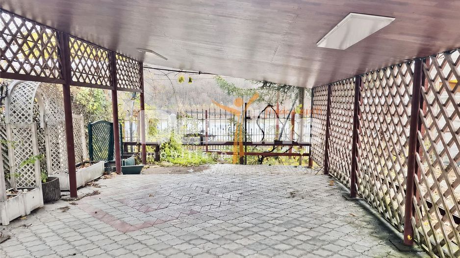 Restaurant/Pensiune Quattro Ruote – acces direct din DJ24 - Poză 2