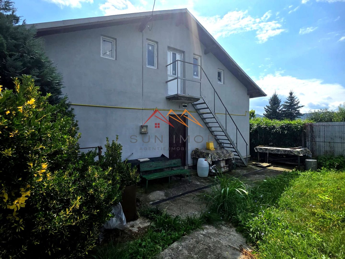CASA TIP DUPLEX/ SPATE, P+ POD, 164 MP TEREN / BĂNEȘTI - PRAHOVA - Poză 1