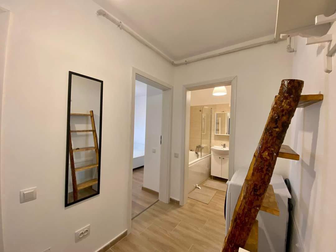 Apartament 2 camere de inchiriat Aparatorii Patriei - Poză 6