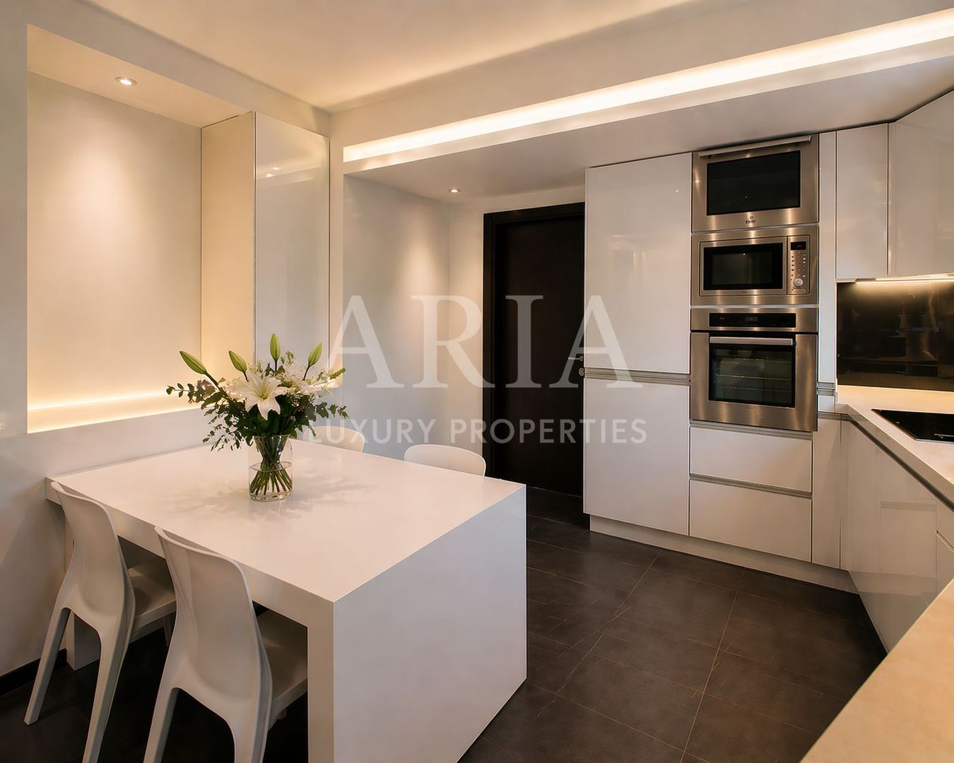 VILA INDIVIDUALA | Gated Community exclusivistă | Pipera – Erou Iancu Nicolae - Poză 5