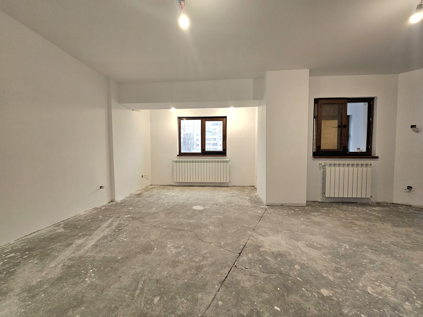 Apartament 3 camere de vânzare – Zona Boema, 98 mp Complet renovat - Poză 6
