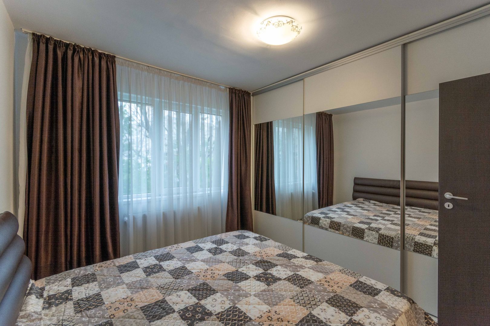 Apartament 2 camere Metrou 1 Decembrie Trapezului Theodor Pallady - Poză 11