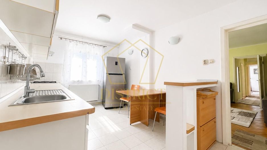 Apartament cu 3 camere decomandat I Girocului - Poză 10