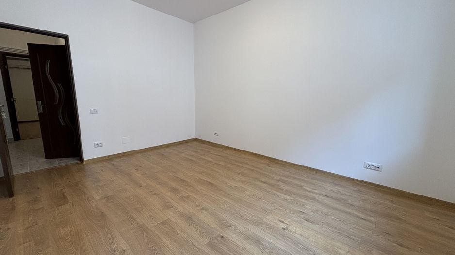 APARTAMENT 3 CAMERE | CENTRALA PROPRIE | FARA RISC - Poză 4